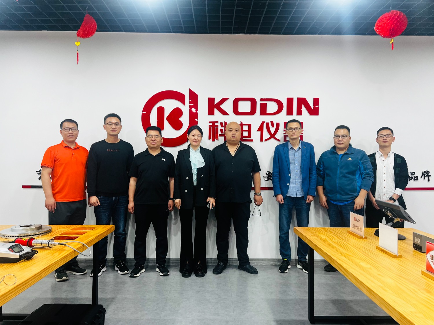 攜手共進，譜寫新篇——熱烈歡迎山西總代山西鼎泰時代檢測設備有限公司來科電儀器參觀交流